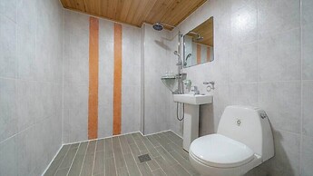 Koala Kids Pool Villa
