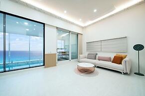 ON Pool Villa