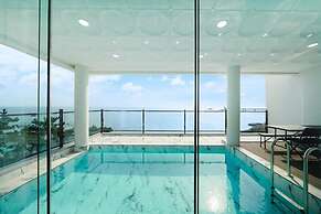 ON Pool Villa