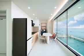 ON Pool Villa