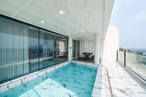 ON Pool Villa
