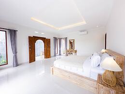 Villa Pakis