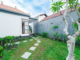 Villa Pakis