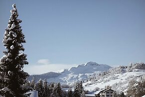 Black Summit Boutique Resort Laax