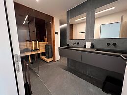Black Summit Boutique Resort Laax
