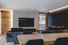 Black Summit Boutique Resort Laax