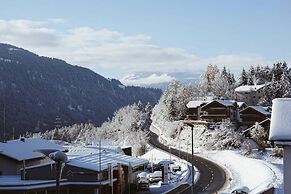 Black Summit Boutique Resort Laax