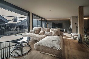 Black Summit Boutique Resort Laax