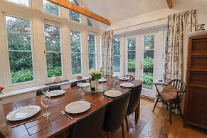 9 Church Farm Rise