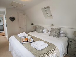 9 Church Farm Rise