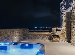 Naxos Privilege Villas