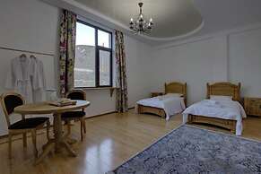 Mountain View Hot Spring Resort