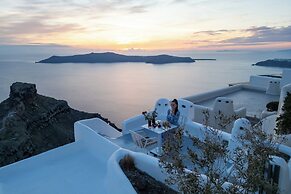 Heavens Edge by Mr and Mrs White