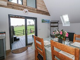Valley View Hideaway