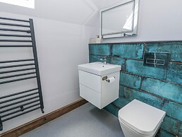 Valley View Hideaway