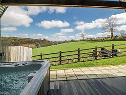 Valley View Hideaway