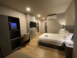 Giluxe Hotel
