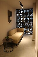 Giluxe Hotel