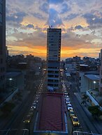 Giluxe Hotel