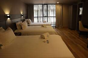 Giluxe Hotel