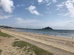 Immaculate Studio Apartment Just Outside Penzance