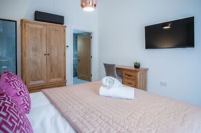 The Sleeping Giant - Pen Y Cae Inn