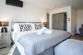 The Sleeping Giant - Pen Y Cae Inn