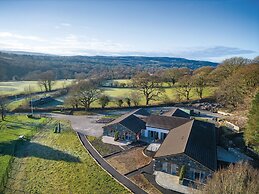 The Sleeping Giant - Pen Y Cae Inn