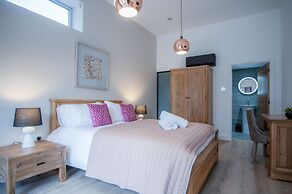 The Sleeping Giant - Pen Y Cae Inn