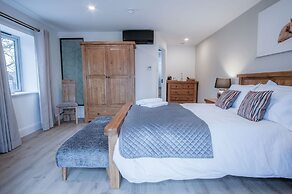 The Sleeping Giant - Pen Y Cae Inn