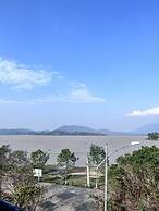 LAK VIEW