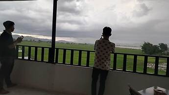LAK VIEW