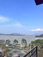 LAK VIEW