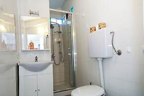 HOSTING DREAMS ATTICS DUOMO