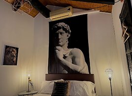 HOSTING DREAMS ATTICS DUOMO