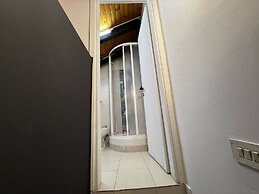 HOSTING DREAMS ATTICS DUOMO