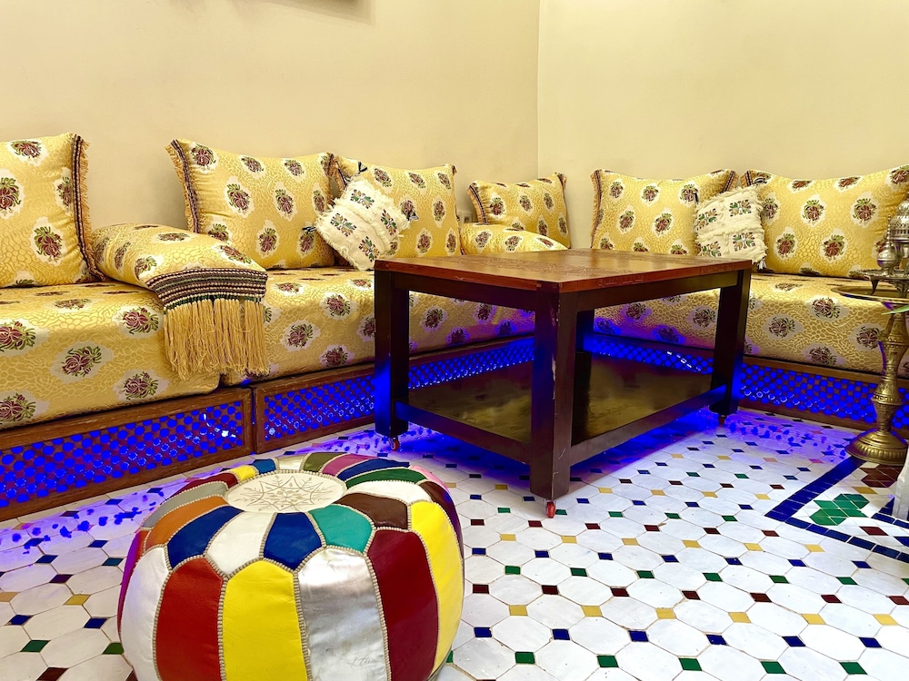 Riad Noor Medina