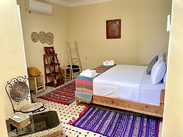 Riad Noor Medina