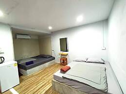 Rakchayanin Resort Koh Larn
