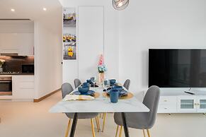 Luxury Address Res Dubai Marina 1BR-2514