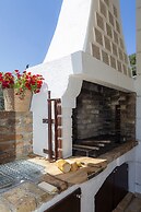 Solaris Methea Deluxe Suites