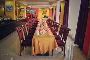The Royal Garden Hotel