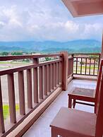 Vangvieng Sisavang Mountain View Hotel