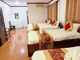Vangvieng Sisavang Mountain View Hotel