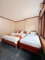 Vangvieng Sisavang Mountain View Hotel