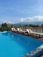 Vangvieng Sisavang Mountain View Hotel