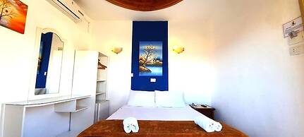 Neptune Dahab Hotel