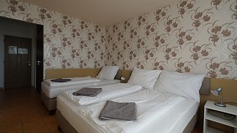 Plage Hotel Siófok