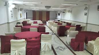 Hotel Redbury