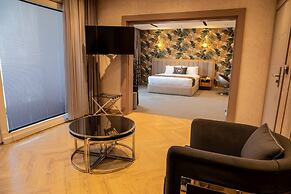 Mateo Hotel